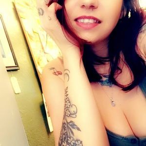 Meet your Posher, Nina